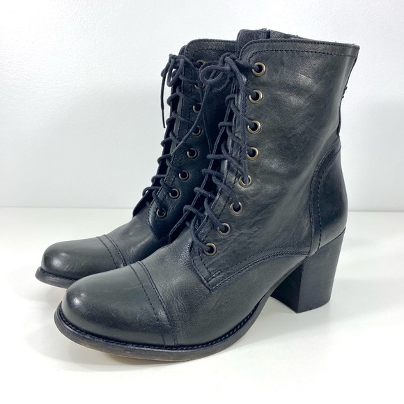 Steve Madden Graanie Black Leather Biker Moto Combat Victorian Ankle Boots 8.5 - Picture 4 of 11